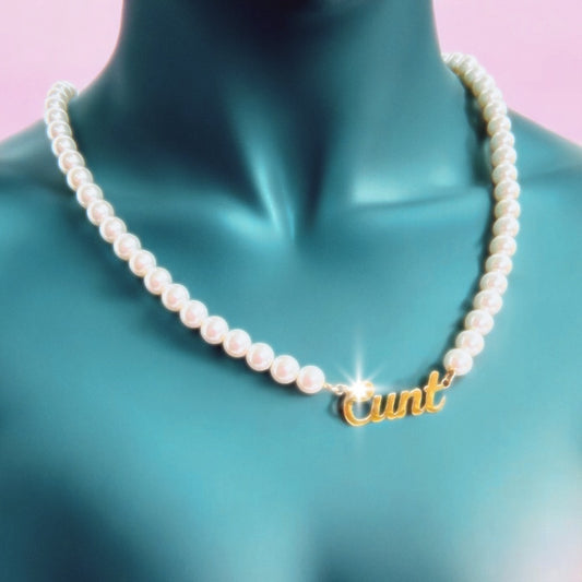 Cunt Pearl Necklace in Gold
