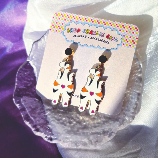 Cat Heart Booty Earrings - White