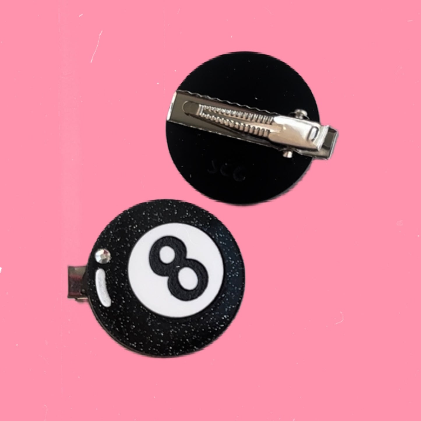 8 Ball Acrylic Hair Clip - Single