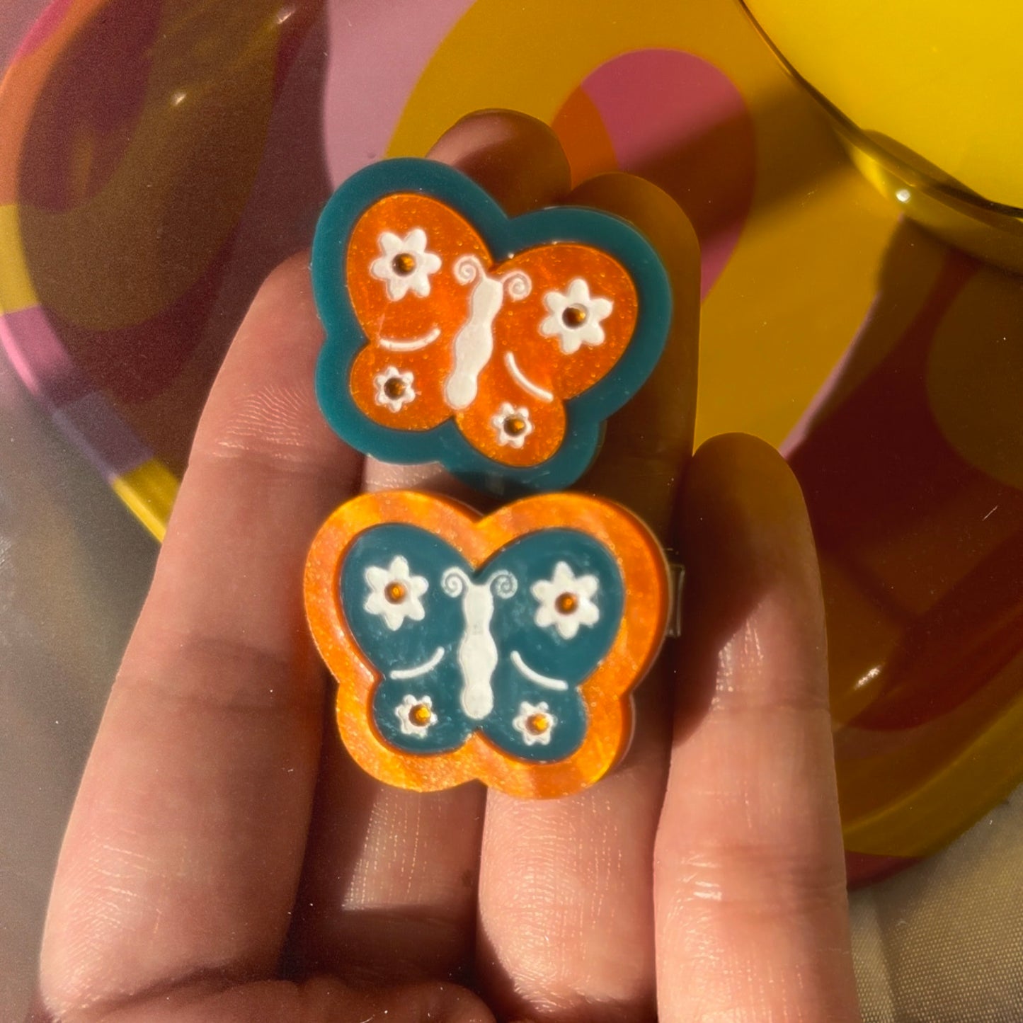 Retro Butterfly Acrylic Hair Clip Set