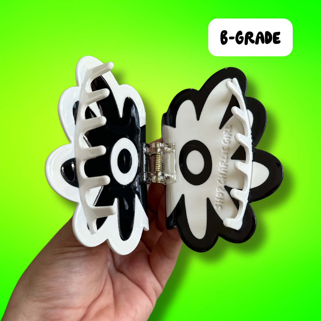 Black + White Flower Hair Claw (B-GRADE)