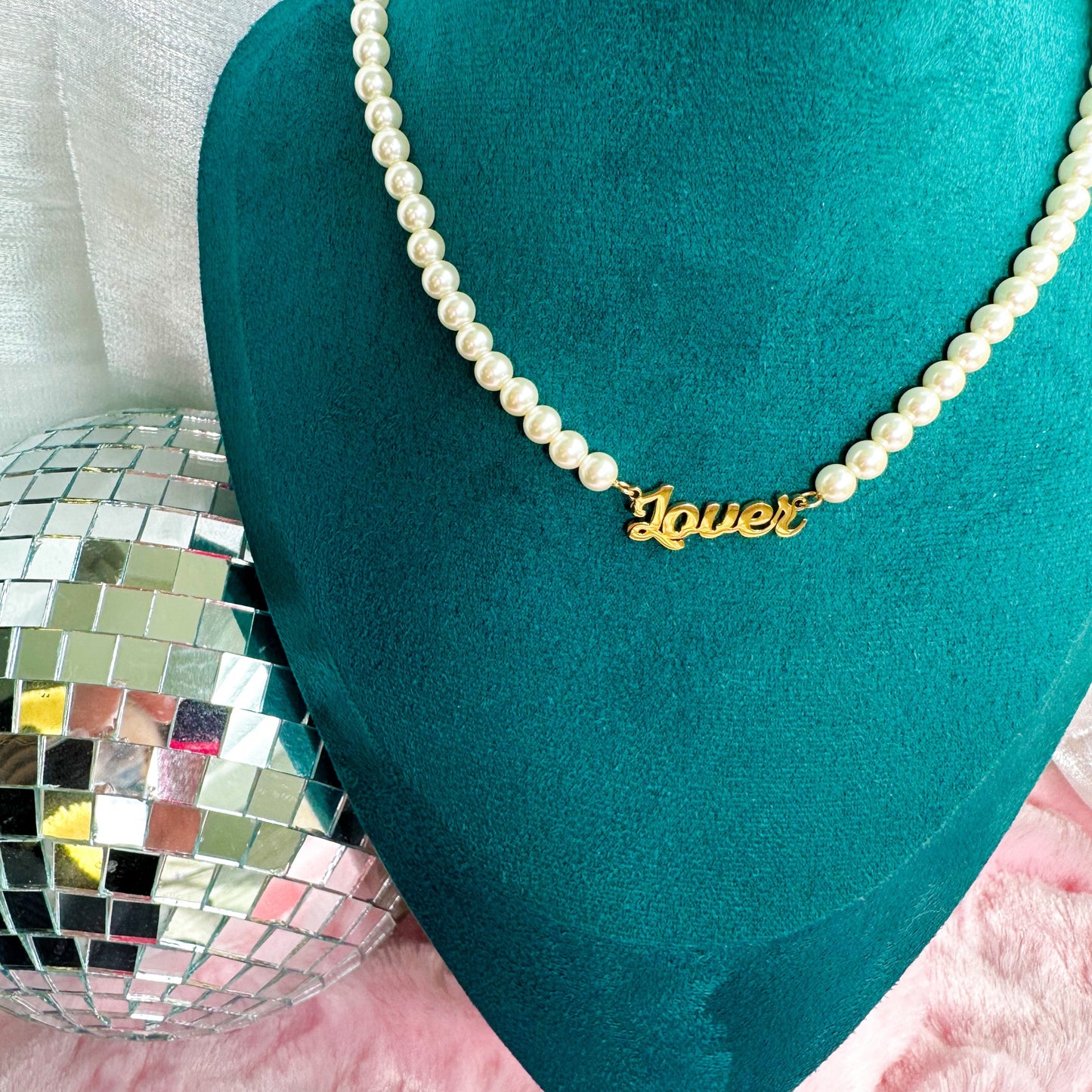 Lover Pearl Necklace